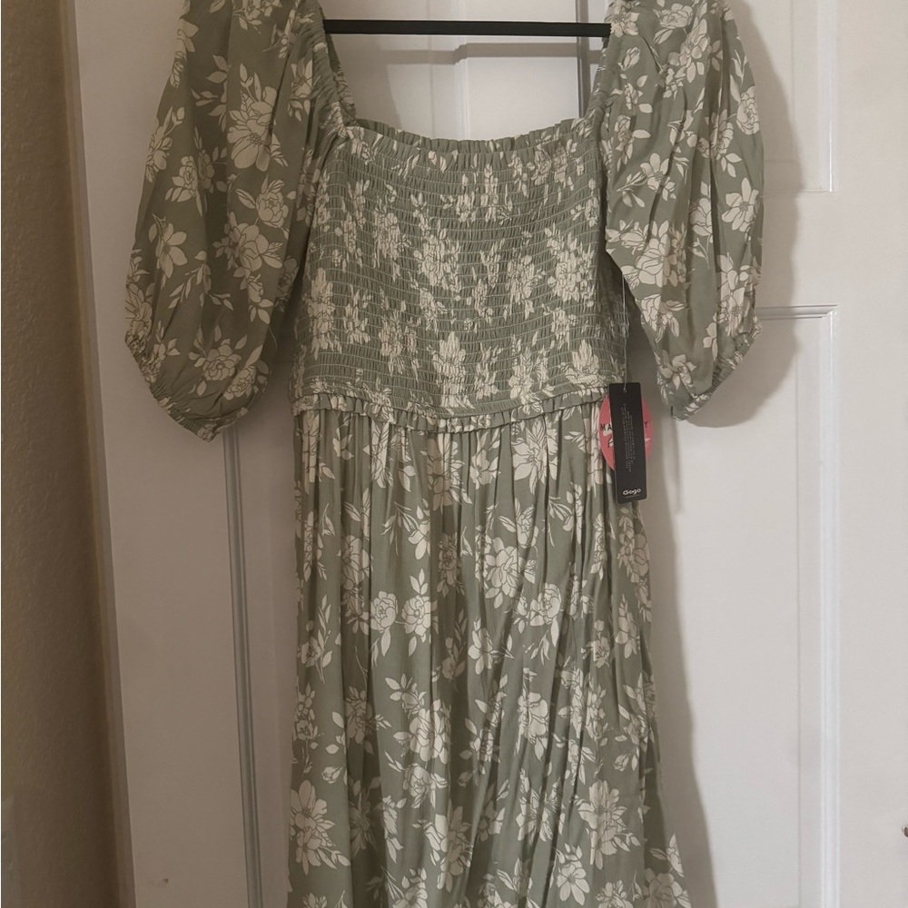 Floral Puff Sleeve Dress
